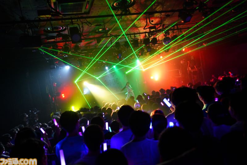 『学マス』デビューライブツアー“初恋公演”（大阪）リポート。清夏、麻央の新曲が初披露。歌いかたの緩急が心地よい、この3人ならではの魅力満載なステージに