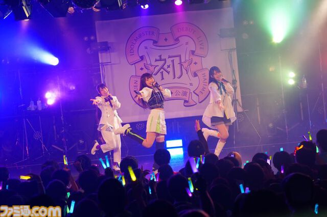 『学マス』デビューライブツアー“初恋公演”（大阪）リポート。清夏、麻央の新曲が初披露。歌いかたの緩急が心地よい、この3人ならではの魅力満載なステージに