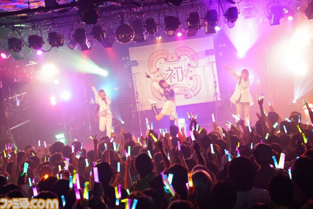 『学マス』デビューライブツアー“初恋公演”（大阪）リポート。清夏、麻央の新曲が初披露。歌いかたの緩急が心地よい、この3人ならではの魅力満載なステージに