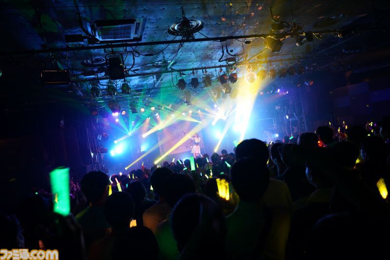 『学マス』デビューライブツアー“初恋公演”（大阪）リポート。清夏、麻央の新曲が初披露。歌いかたの緩急が心地よい、この3人ならではの魅力満載なステージに