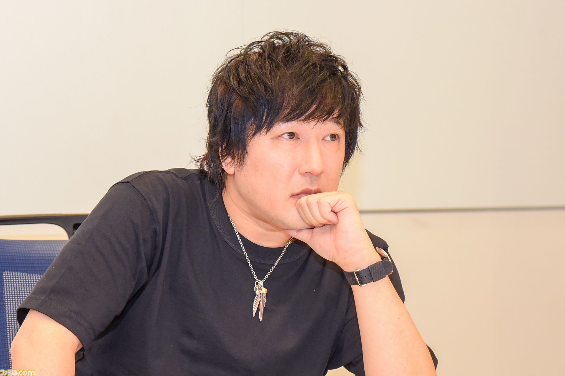 椎名慶治は『HIT : The World』を遊び続ける。テーマ曲を歌う人が引退したらかっこ悪いから。泥船かもしれないのに乗り込み、今日も文句を言い続ける【Let’s HIT制作秘話】