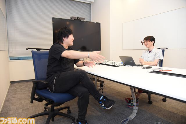 椎名慶治は『HIT : The World』を遊び続ける。テーマ曲を歌う人が引退したらかっこ悪いから。泥船かもしれないのに乗り込み、今日も文句を言い続ける【Let’s HIT制作秘話】