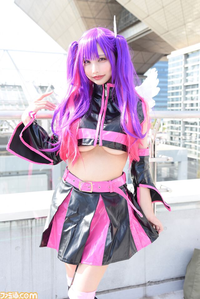 『ブルアカ』『NIKKE』などコスプレ写真50枚！ 夏コミでは『GANTZ』に『ターちゃん』も出現。池ハロでは充電期間に入った『ワンピース』にも注目か