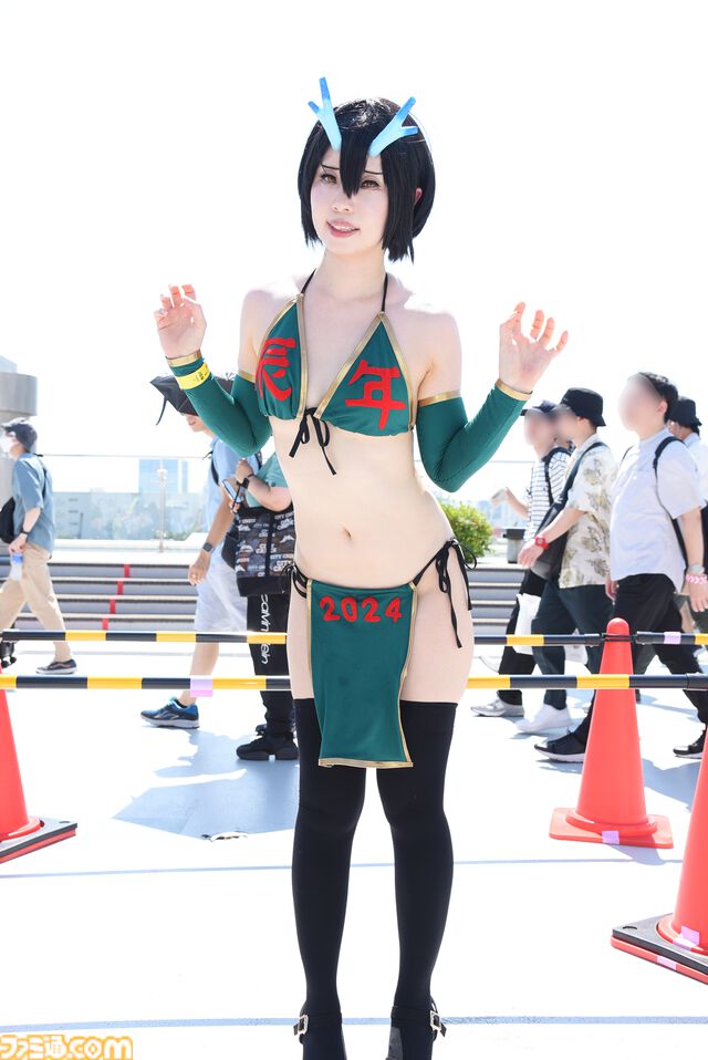 『ブルアカ』『NIKKE』などコスプレ写真50枚！ 夏コミでは『GANTZ』に『ターちゃん』も出現。池ハロでは充電期間に入った『ワンピース』にも注目か