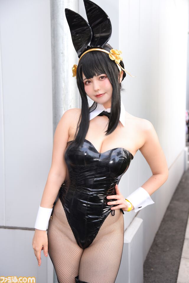 『ブルアカ』『NIKKE』などコスプレ写真50枚！ 夏コミでは『GANTZ』に『ターちゃん』も出現。池ハロでは充電期間に入った『ワンピース』にも注目か