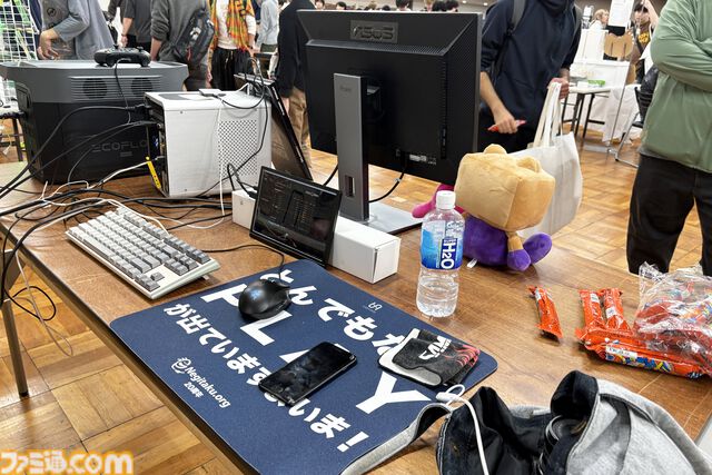転売ヤーはゲーミングバザーに近寄らない方がいい。顔写真と個人情報を公式Tシャツにされるか、一生『Quake』を回すことになるから