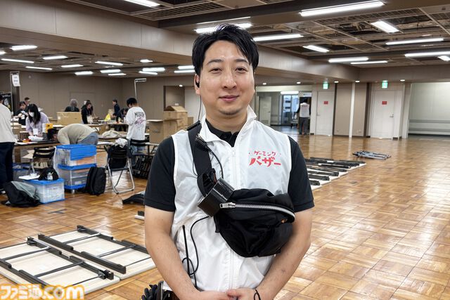 転売ヤーはゲーミングバザーに近寄らない方がいい。顔写真と個人情報を公式Tシャツにされるか、一生『Quake』を回すことになるから