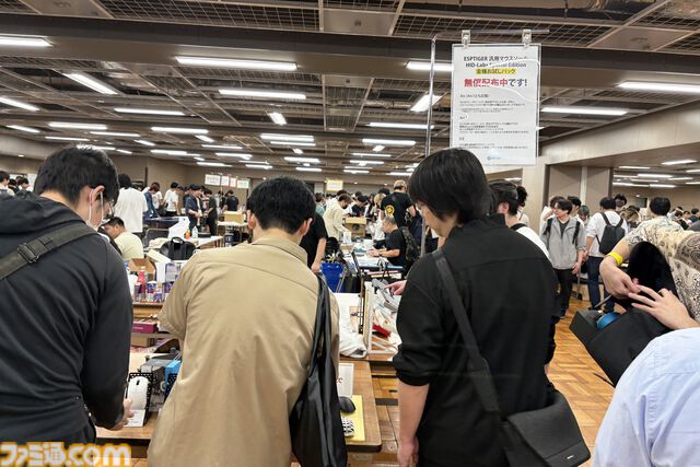転売ヤーはゲーミングバザーに近寄らない方がいい。顔写真と個人情報を公式Tシャツにされるか、一生『Quake』を回すことになるから