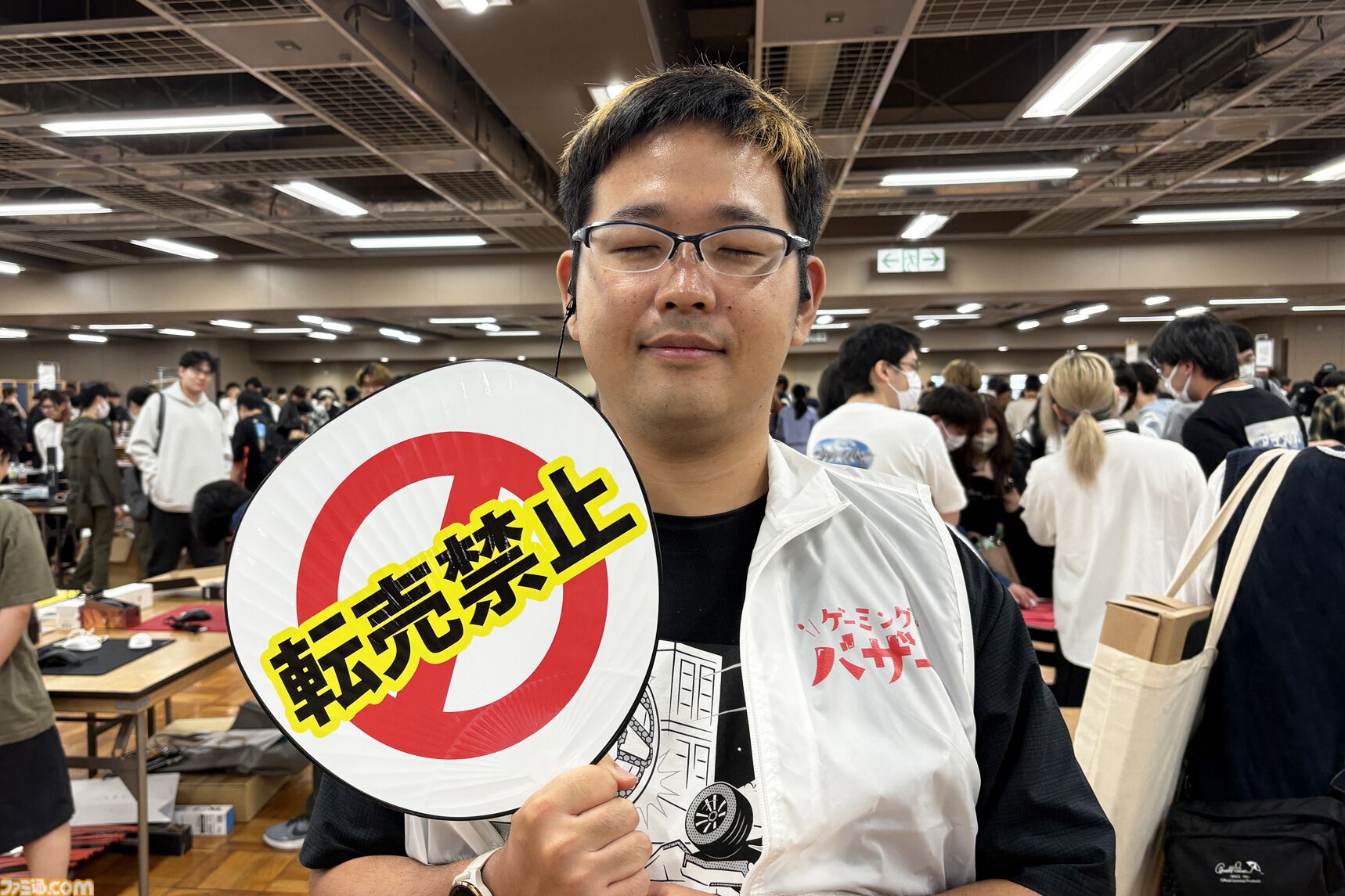 転売ヤーはゲーミングバザーに近寄らない方がいい。顔写真と個人情報を公式Tシャツにされるか、一生『Quake』を回すことになるから