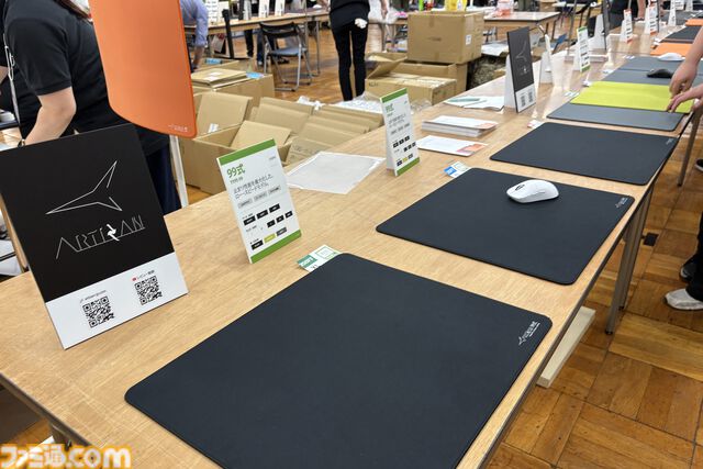 転売ヤーはゲーミングバザーに近寄らない方がいい。顔写真と個人情報を公式Tシャツにされるか、一生『Quake』を回すことになるから