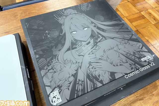 転売ヤーはゲーミングバザーに近寄らない方がいい。顔写真と個人情報を公式Tシャツにされるか、一生『Quake』を回すことになるから