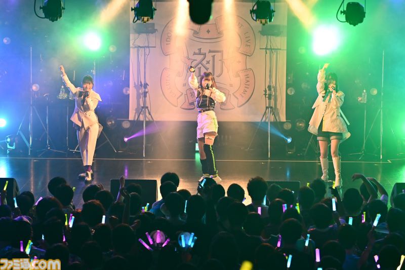 『学マス』デビューライブツアー“初恋公演”（広島）リポート。広の“素”を見せる新曲『コンテンポラリのダンス』が初披露！ 3人の声が綺麗に重なりあう、全体曲のパフォーマンスも見逃せない公演に