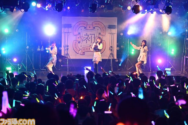『学マス』デビューライブツアー“初恋公演”（広島）リポート。広の“素”を見せる新曲『コンテンポラリのダンス』が初披露！ 3人の声が綺麗に重なりあう、全体曲のパフォーマンスも見逃せない公演に