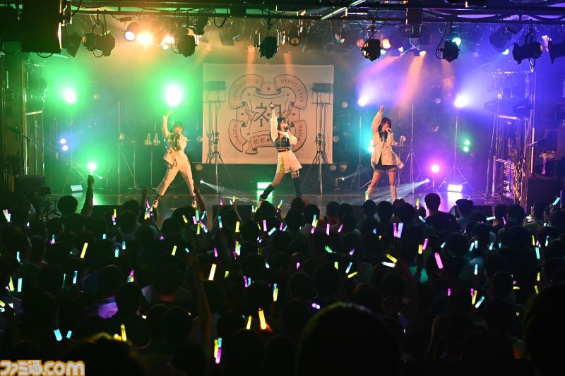 『学マス』デビューライブツアー“初恋公演”（広島）リポート。広の“素”を見せる新曲『コンテンポラリのダンス』が初披露！ 3人の声が綺麗に重なりあう、全体曲のパフォーマンスも見逃せない公演に