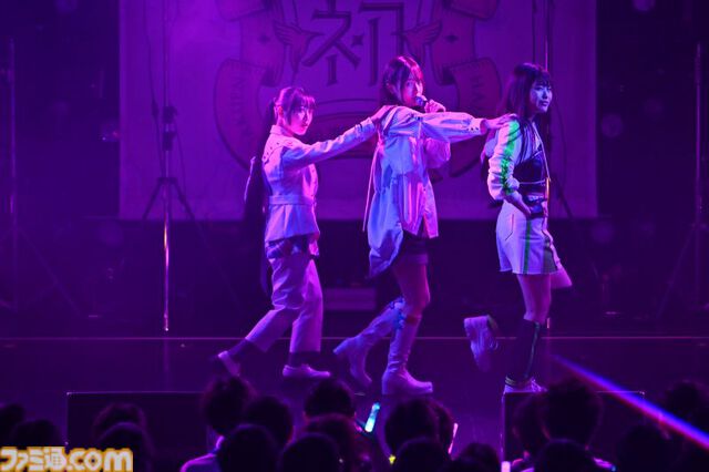 『学マス』デビューライブツアー“初恋公演”（広島）リポート。広の“素”を見せる新曲『コンテンポラリのダンス』が初披露！ 3人の声が綺麗に重なりあう、全体曲のパフォーマンスも見逃せない公演に