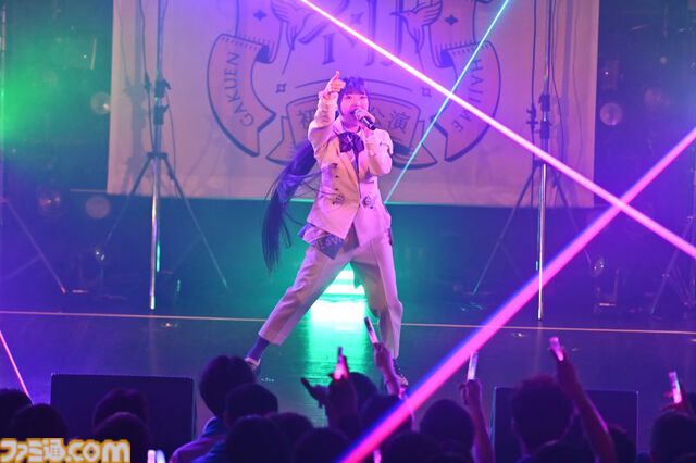 『学マス』デビューライブツアー“初恋公演”（広島）リポート。広の“素”を見せる新曲『コンテンポラリのダンス』が初披露！ 3人の声が綺麗に重なりあう、全体曲のパフォーマンスも見逃せない公演に