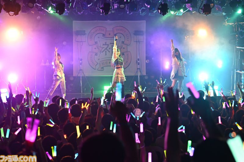 『学マス』デビューライブツアー“初恋公演”（広島）リポート。広の“素”を見せる新曲『コンテンポラリのダンス』が初披露！ 3人の声が綺麗に重なりあう、全体曲のパフォーマンスも見逃せない公演に