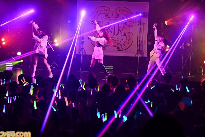 『学マス』デビューライブツアー“初恋公演”（広島）リポート。広の“素”を見せる新曲『コンテンポラリのダンス』が初披露！ 3人の声が綺麗に重なりあう、全体曲のパフォーマンスも見逃せない公演に