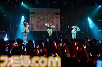 『学マス』デビューライブツアー“初恋公演”（広島）リポート。広の“素”を見せる新曲『コンテンポラリのダンス』が初披露！ 3人の声が綺麗に重なりあう、全体曲のパフォーマンスも見逃せない公演に