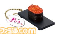 すしざんまい社長“マグロ大王”がお馴染みのポーズでフィギュア化。人気のネタたちとともにガチャで10月下旬発売
