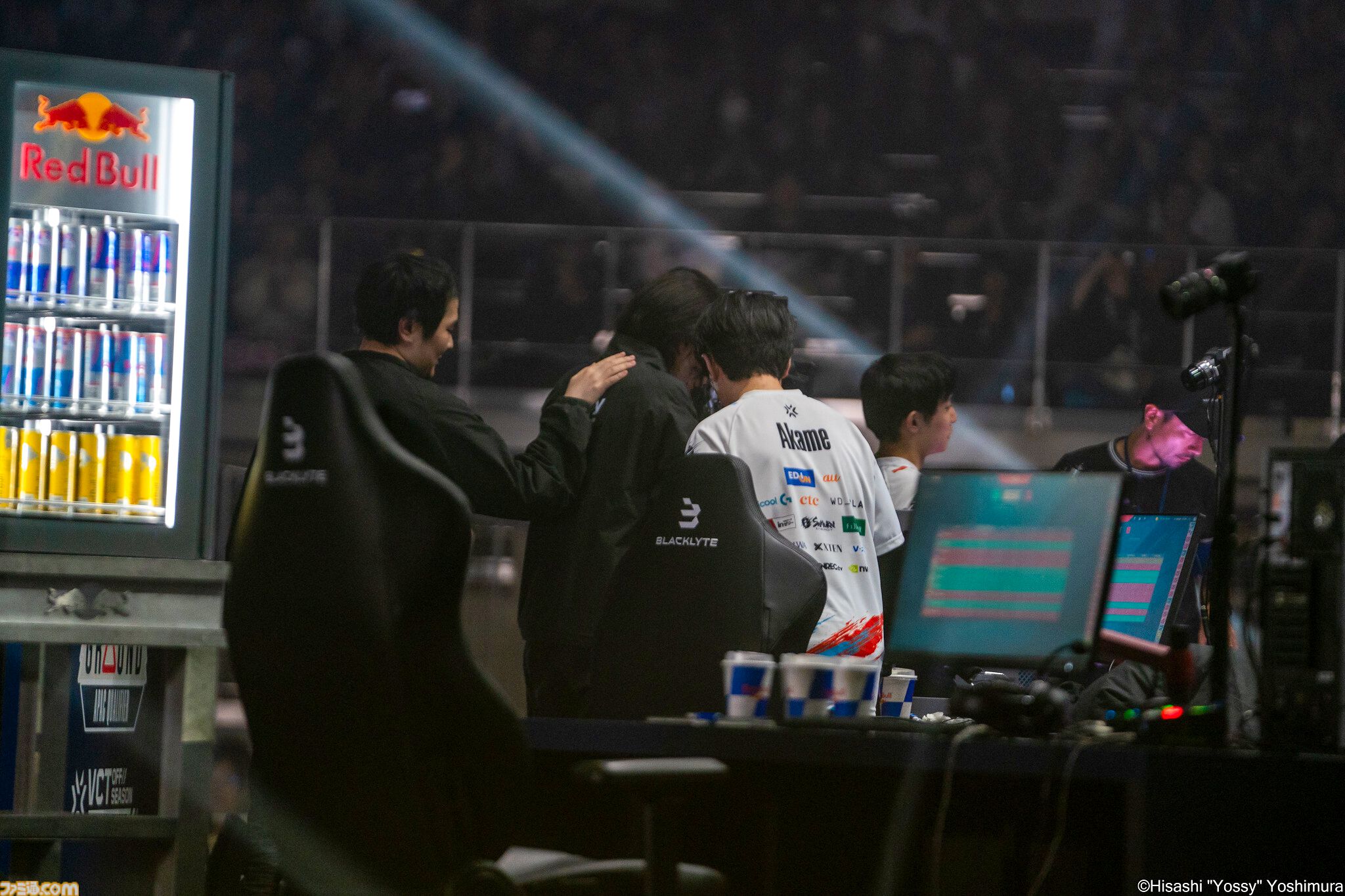 『VALORANT』敗戦に涙するほど本気だからeスポーツはおもしろい。世界3位から一転、苦難の日本勢に翼をさずける両国国技館決戦【Red Bull Home Ground 2024】