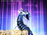 『遊戯王』サイバー・ドラゴンがフィギュアとなって登場、約30cmのビックサイズ。メタリック塗装も相まって劇中さながらのかっこよさに