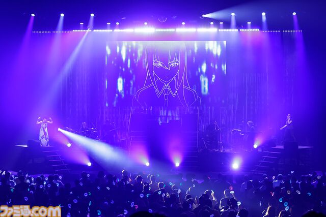 『シュタゲ』15周年イベントリポート。宮野真守さんをはじめとするラボメンたちの名セリフの生朗読は感涙必至。アーティスト陣によるライブパフォーマンスも大盛況