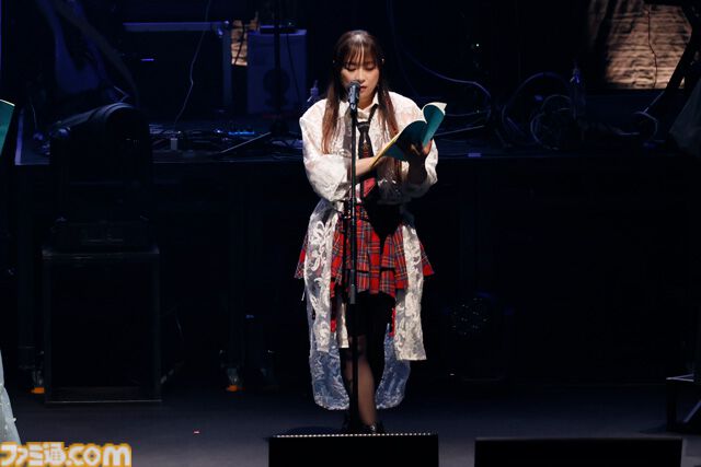 『シュタゲ』15周年イベントリポート。宮野真守さんをはじめとするラボメンたちの名セリフの生朗読は感涙必至。アーティスト陣によるライブパフォーマンスも大盛況