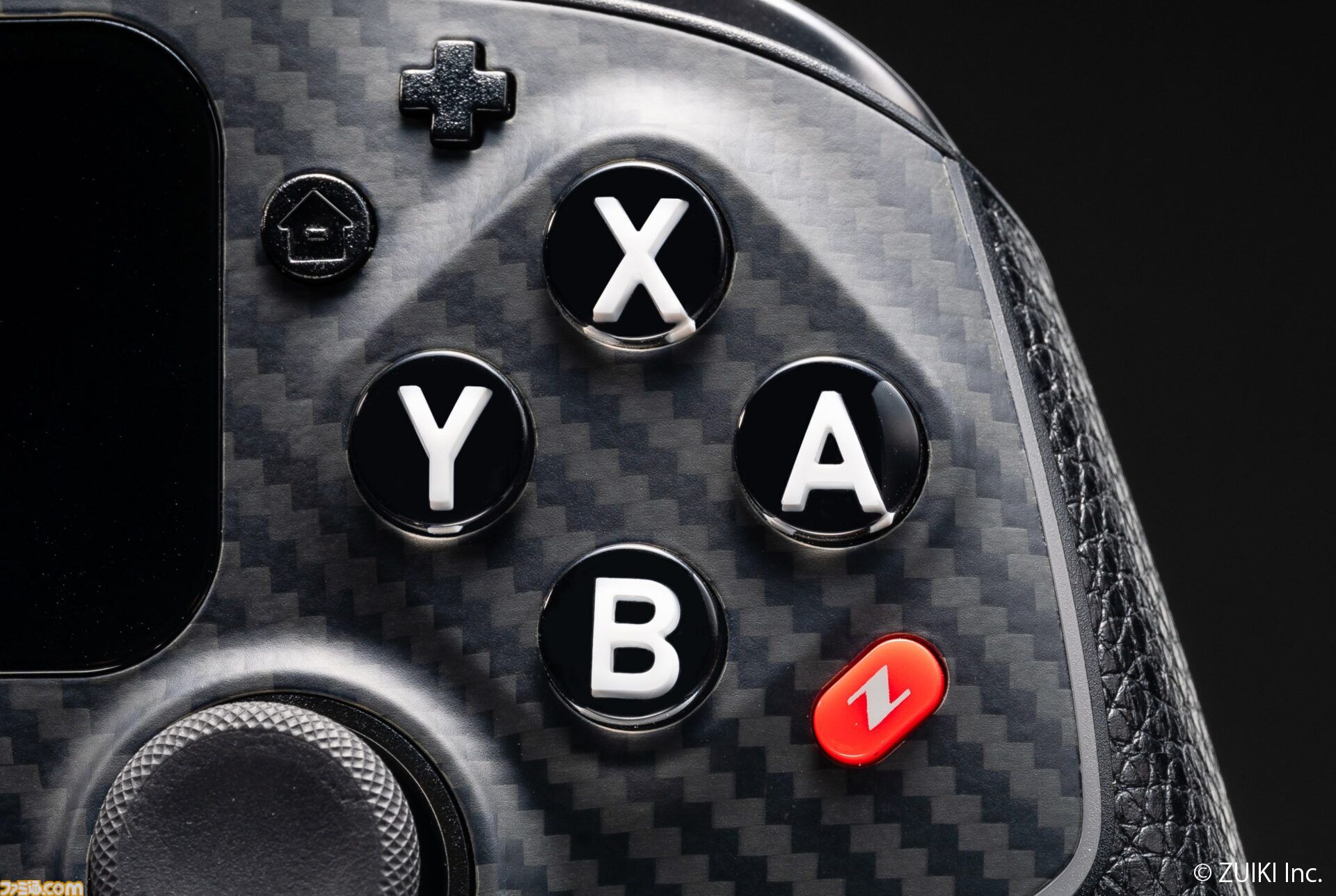 Switch対応コントローラー“EVOTOP”はタッチパネルモニター搭載。PC不要で細かく操作設定できる高機能モデル。本日（10/31）より予約開始