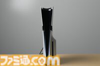 PS5 Pro実機が来たぞ！ 従来のPS5本体と比べてサイズ感やデザインはどう変わった？ 開封しながら見た目をチェック。ディスクドライブの取り付け・換装方法も紹介