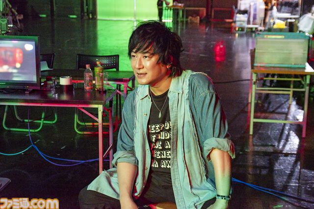 椎名慶治の新曲『Let's HIT』MV主演はMMORPG運営ディレクター。醤油ラーメンとオンラインゲームはだいたい同じ【豚ガラ、鶏ガラ、HIT柄】