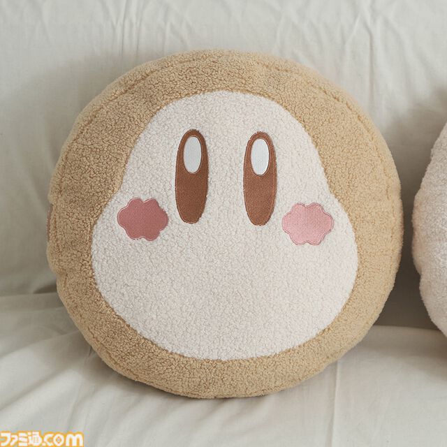 カービィとワドルディがあったかもこもこなクッションに。落ち着いた色合いのお部屋グッズが本日（11/8）発売【カービィカフェ】