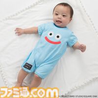 【ドラクエ】キッズ向け夏用新作グッズが4月26日より発売。絵本『スライムぴぴぴ』デザインの半袖フィットオールやTシャツが登場