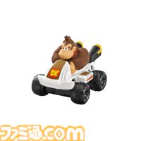 【マクドナルド】『マリオカート』のハッピーセットが11月15日より発売。カートはステッカーでのデコカスタマイズやタイヤの付け替えが可能