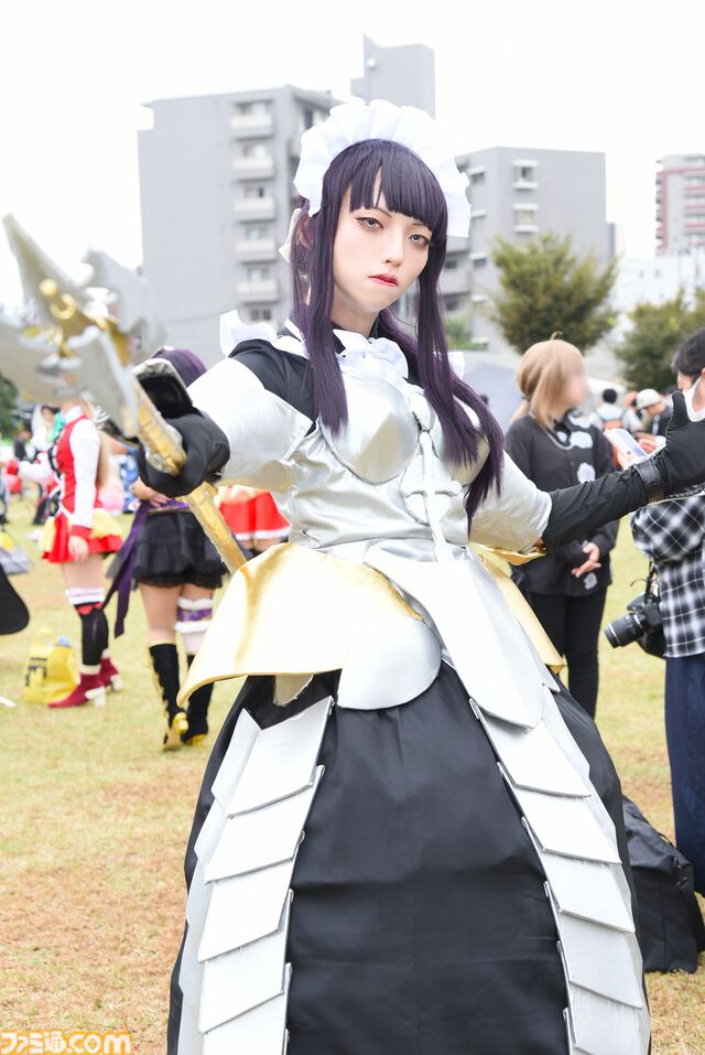 【コスプレ】『ドラクエ3リメイク』勇者、武闘家、遊び人、賢者が池袋に集結！ 『NIKKE』『ブルアカ』レイヤーたちも駆けつけた“池ハロ2024”リポート