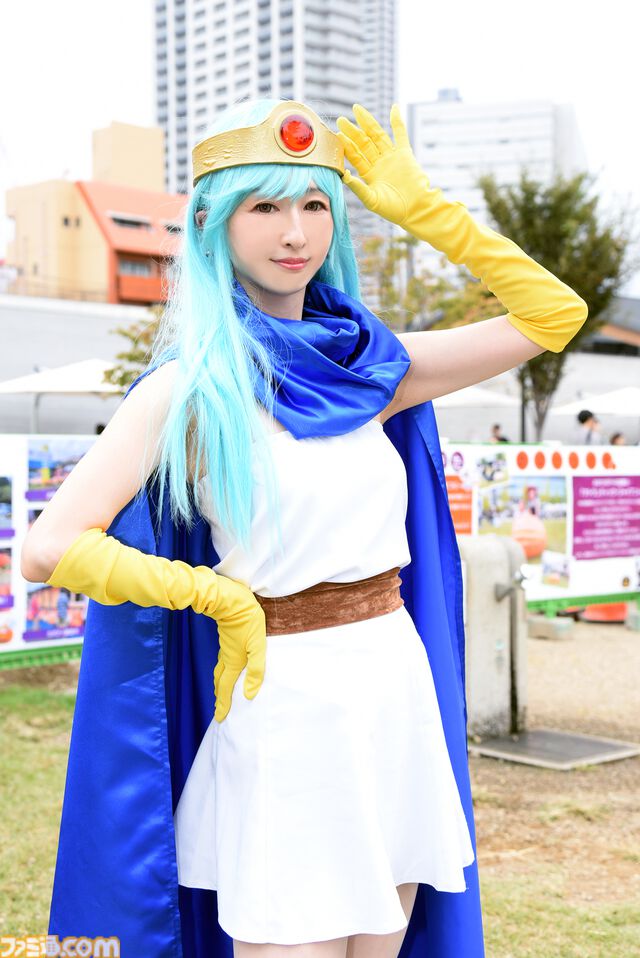 【コスプレ】『ドラクエ3リメイク』勇者、武闘家、遊び人、賢者が池袋に集結！ 『NIKKE』『ブルアカ』レイヤーたちも駆けつけた“池ハロ2024”リポート