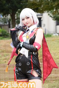 【コスプレ】『ドラクエ3リメイク』勇者、武闘家、遊び人、賢者が池袋に集結！ 『NIKKE』『ブルアカ』レイヤーたちも駆けつけた“池ハロ2024”リポート