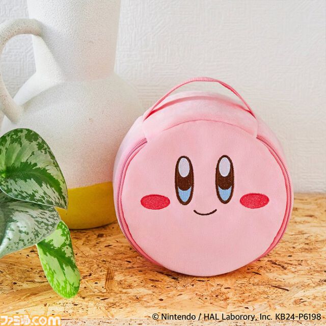 【星のカービィ】カービィとワドルディのふわふわポーチが明日（4/18）発売。コンパクトな見た目でもカービィの胃袋並みの大容量に