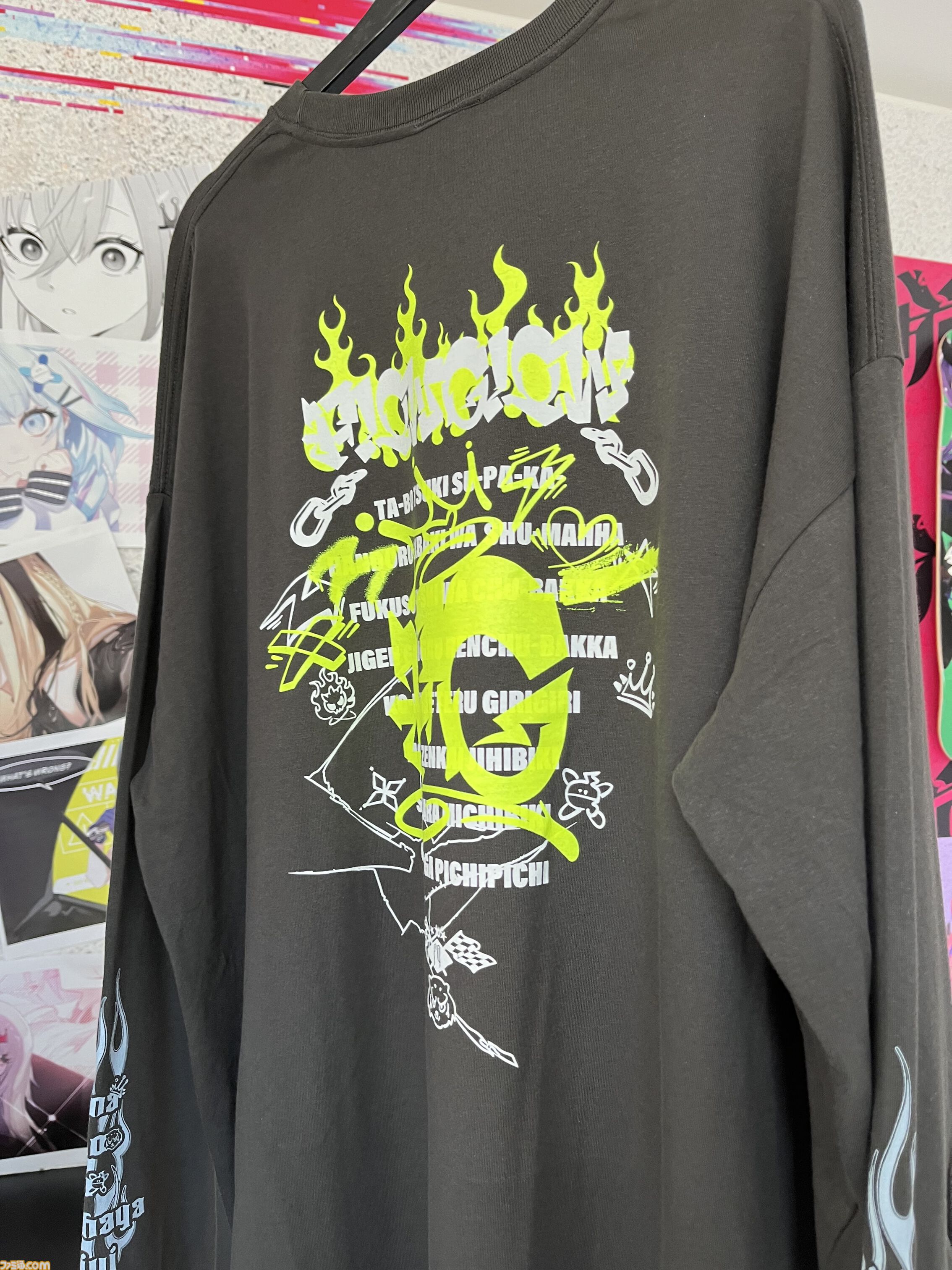 【ホロライブ】新ユニット“FLOW GLOW”のアジトに潜入！ グラフィティで彩られた外装は原宿の街並みによく馴染む。ここでしか見られないスペシャルメッセージ動画も