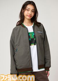 『マイクラ』クリーパーTシャツなどグラニフコラボ商品が11月26日発売。アレックスとゾンビたちの夜の攻防を再現したスウェットパーカーがユニーク