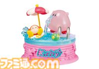 『星のカービィ』レトロポップなかわいい台座付きフィギュア“Kirby in Pop City!!”が発売。カービィ＆ワドルディの楽しそうなワンシーンを立体化