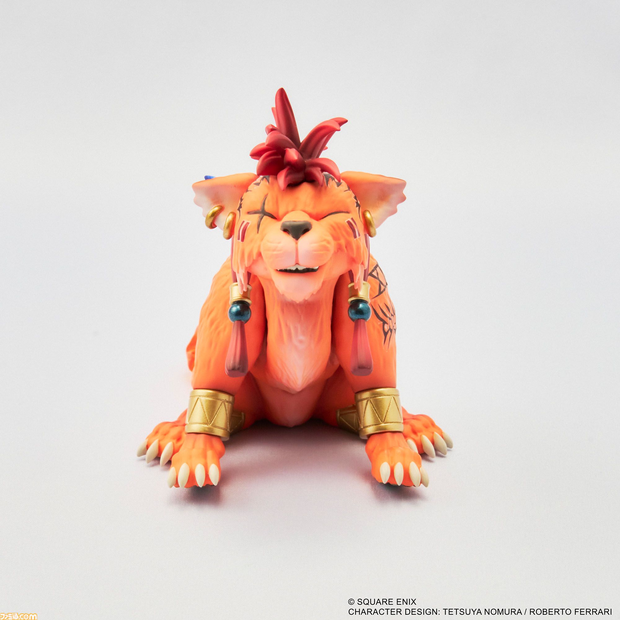 FF7 レッドXⅢ フィギュア Amazon.com: Square Enix Final Fantasy VII Remake Play Arts