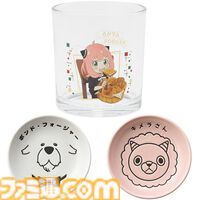 『スパイファミリー』新作一番くじが本日（11/29）発売。パンの焼き目がニッコリ笑ったアーニャになるホットサンドメーカーが登場