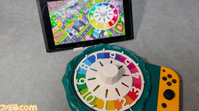 Switch『人生ゲーム』専用ルーレットコントローラーで遊んでみた。タカタタタタタ……アナログな心地よさ、出目もぴったりゲームとリンク