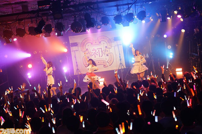 『学マス』デビューライブツアー“初心公演”（梅田）リポート。人前で泣かない薄井さんも弟くんたちを前に号泣！ 3ヵ月溜めた想いが結実