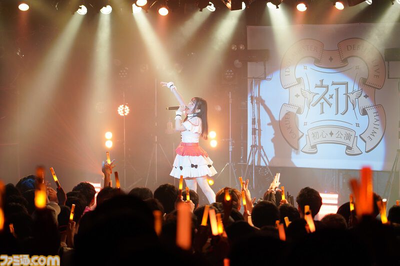 『学マス』デビューライブツアー“初心公演”（梅田）リポート。人前で泣かない薄井さんも弟くんたちを前に号泣！ 3ヵ月溜めた想いが結実