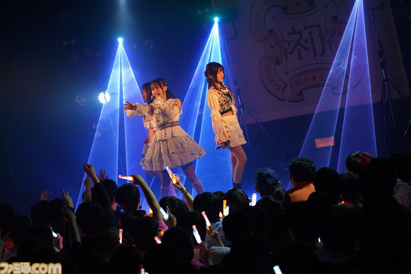 『学マス』デビューライブツアー“初心公演”（梅田）リポート。人前で泣かない薄井さんも弟くんたちを前に号泣！ 3ヵ月溜めた想いが結実