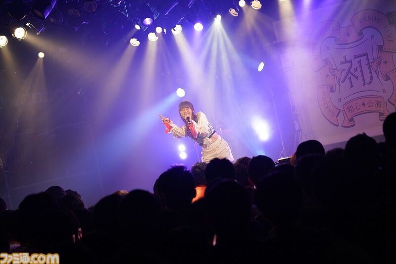『学マス』デビューライブツアー“初心公演”（梅田）リポート。人前で泣かない薄井さんも弟くんたちを前に号泣！ 3ヵ月溜めた想いが結実