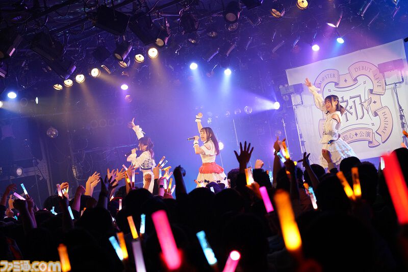 『学マス』デビューライブツアー“初心公演”（梅田）リポート。人前で泣かない薄井さんも弟くんたちを前に号泣！ 3ヵ月溜めた想いが結実
