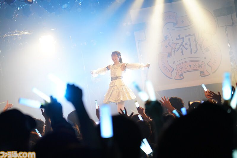 『学マス』デビューライブツアー“初心公演”（梅田）リポート。人前で泣かない薄井さんも弟くんたちを前に号泣！ 3ヵ月溜めた想いが結実